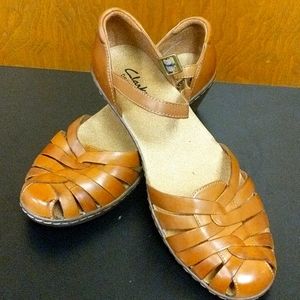 Clarks Never been wore Tanisha shoes